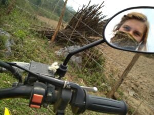 Mirror Honda XR125, Laos, Off-road